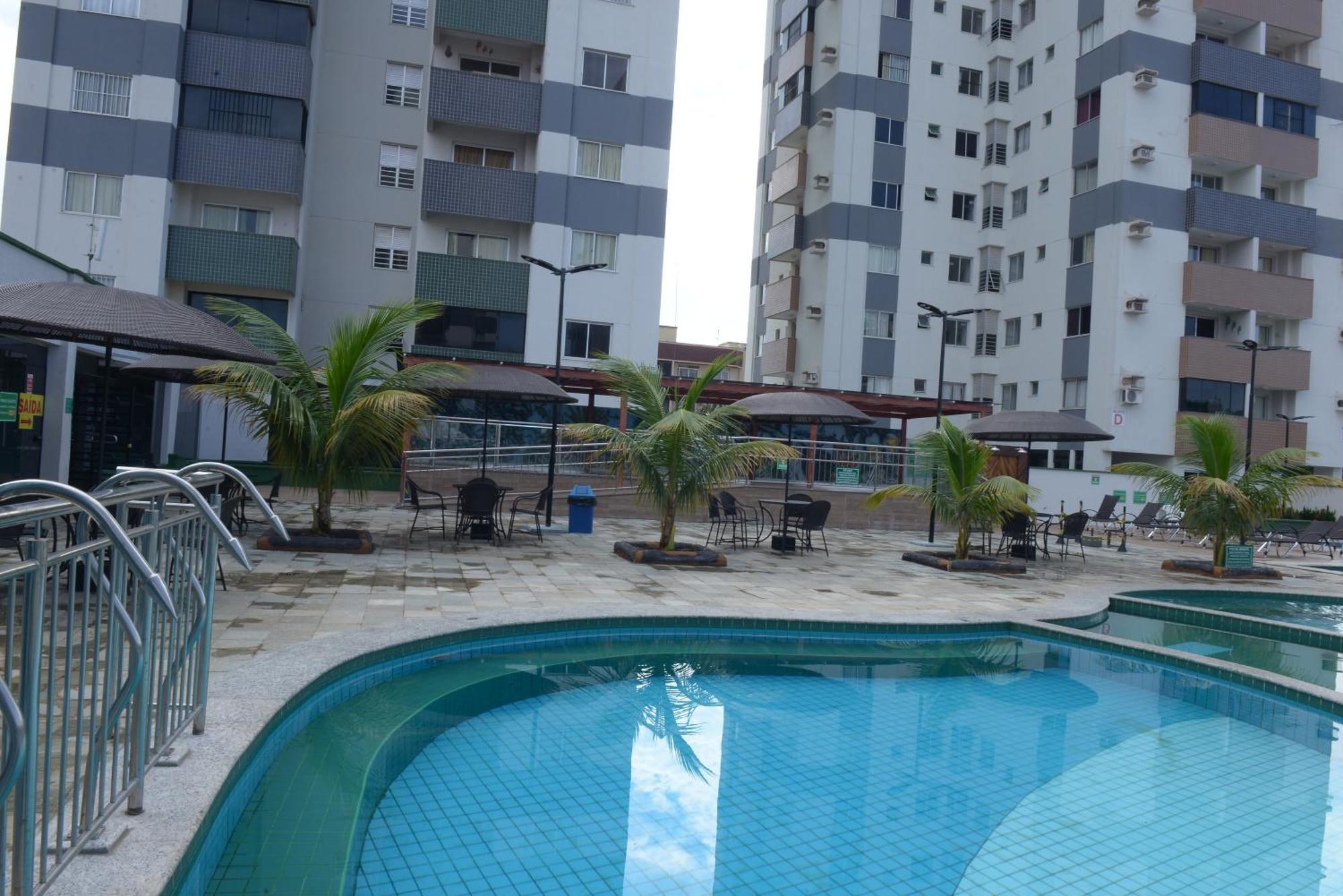 Confortavel Apto Em Apartamento